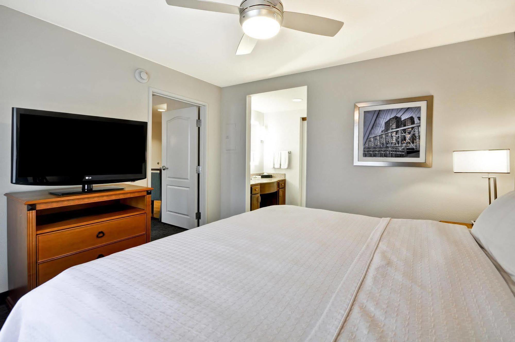 Homewood Suites By Hilton Cincinnati-Milford Eksteriør billede